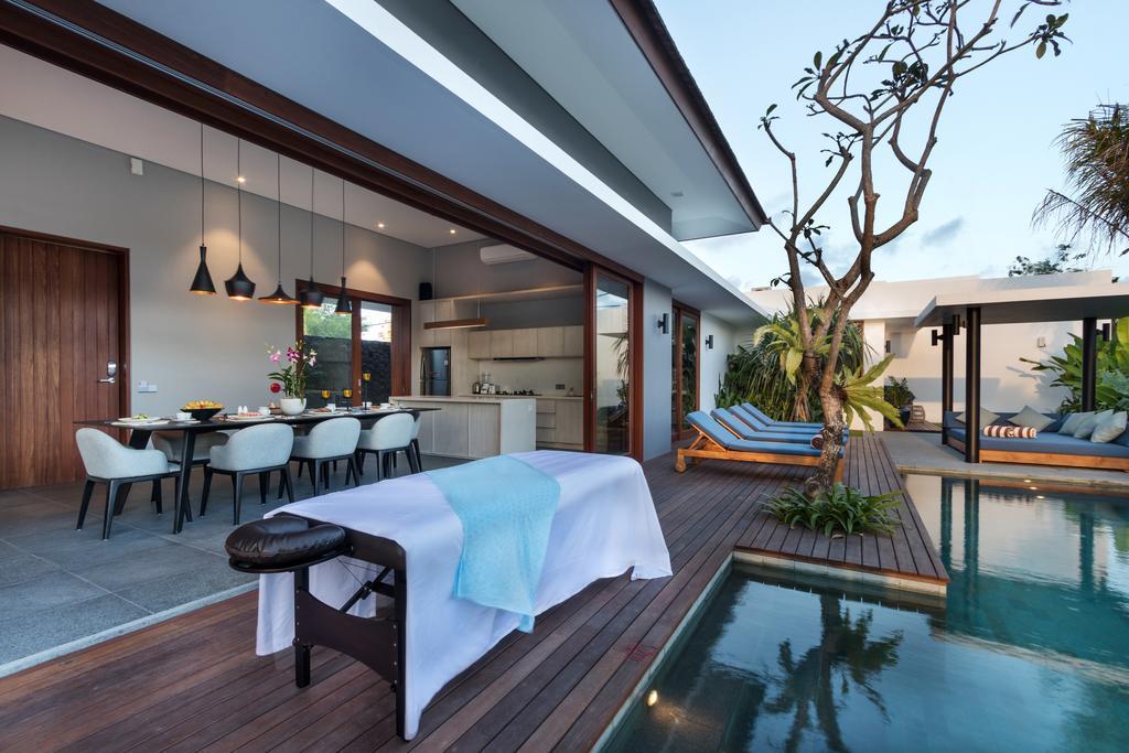 Amarin Seminyak Villa Exterior photo