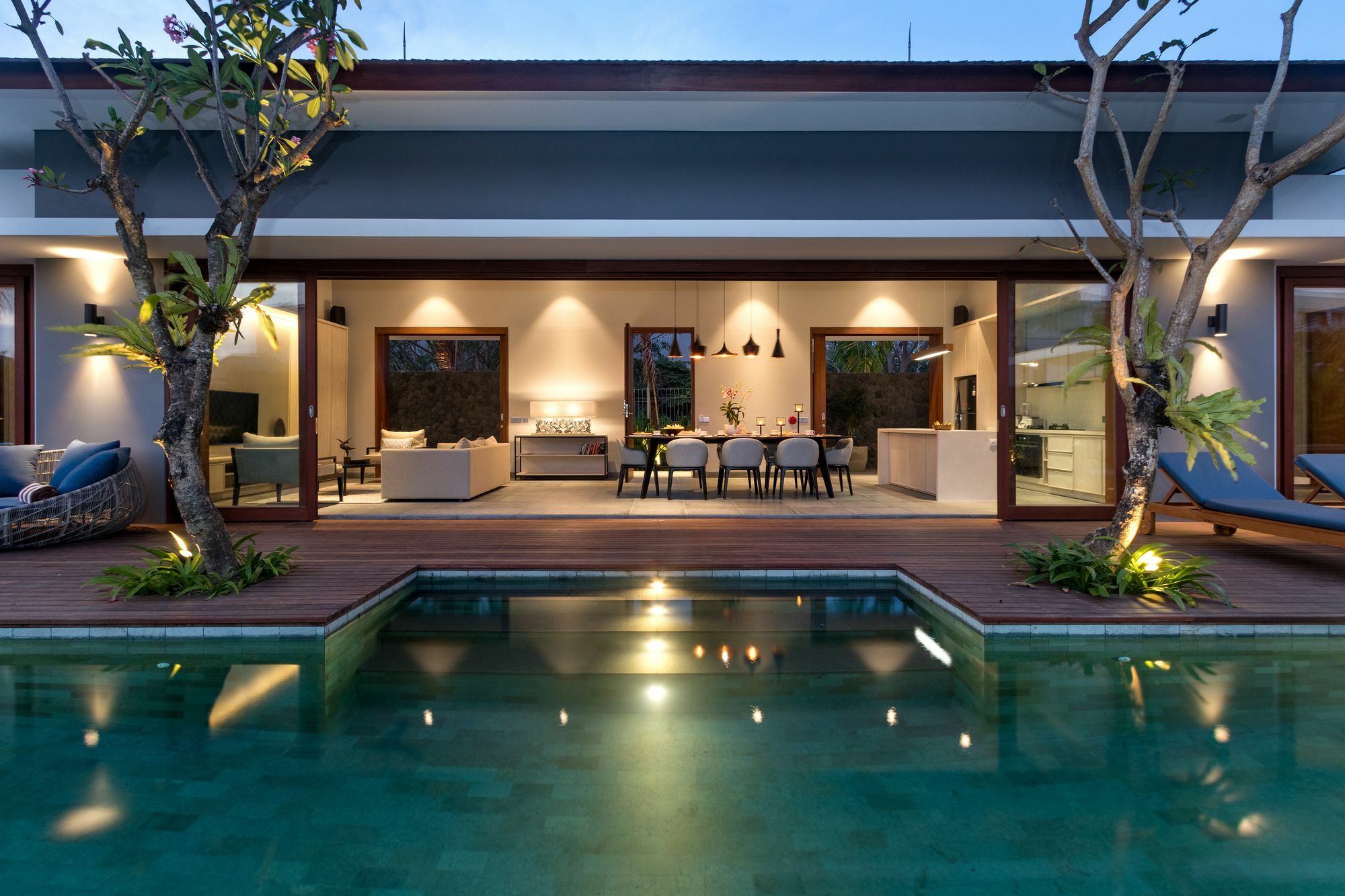 Amarin Seminyak Villa Exterior photo